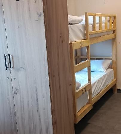 Armis Hostel Istanboel Buitenkant foto