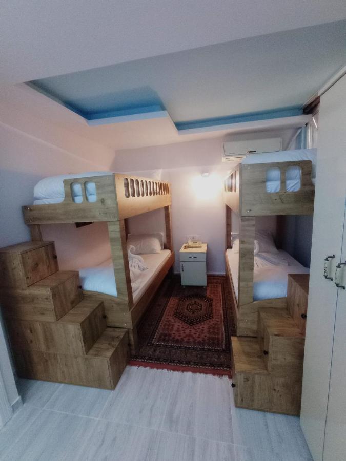 Armis Hostel Istanboel Buitenkant foto