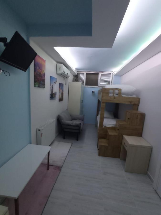 Armis Hostel Istanboel Buitenkant foto