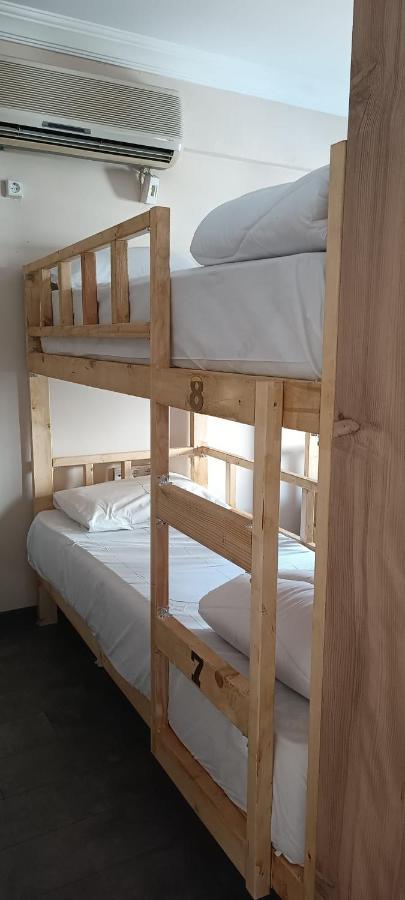 Armis Hostel Istanboel Buitenkant foto